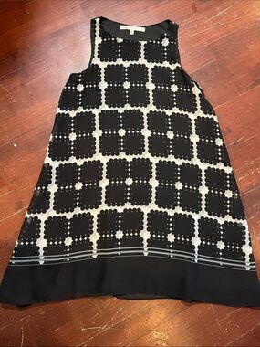 🌻3/$15🌻 Max Studio Black and White Geometric A-Line Dress